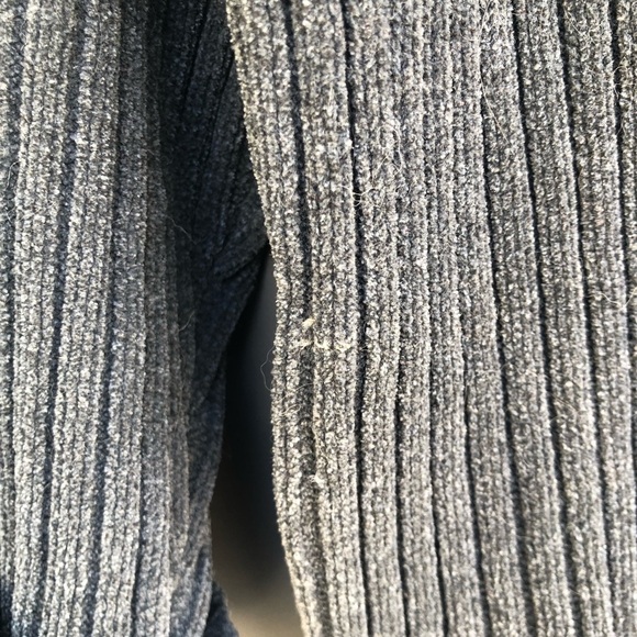 Nevada Rib Turtleneck Sweater - Oversized - Picture 7 of 7